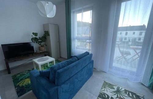 Reda Apartment | Apartament z tarasem przy lesie Reda