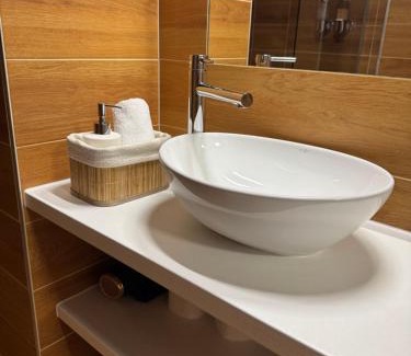 Krynica-Zdroj Apartment | "Apartament z widokiem Cicha 13B" - Centrum, garaż podziemny