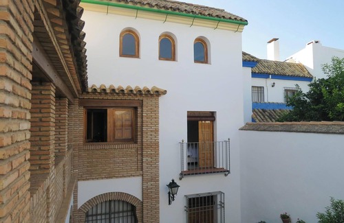 Santa Marina Apartment | Apartamento 1 Dormitorio with Wi-Fi, A/C & Terrace