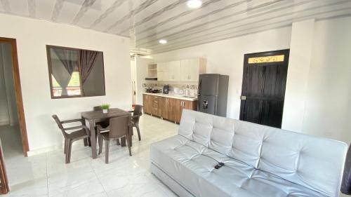 San Luis Apartment | Apartamento Balcón 302