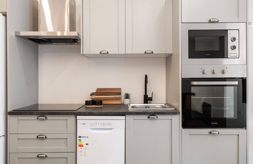 Ciudad Lineal Apartment | apartamento business reformado 2 de alquiler temporal