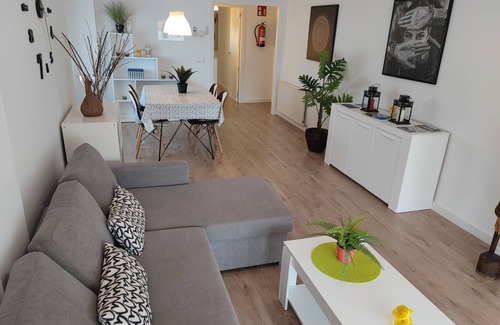 Figueres Apartment | Apartamento Completo CON Piscina A 10min DEL Centro