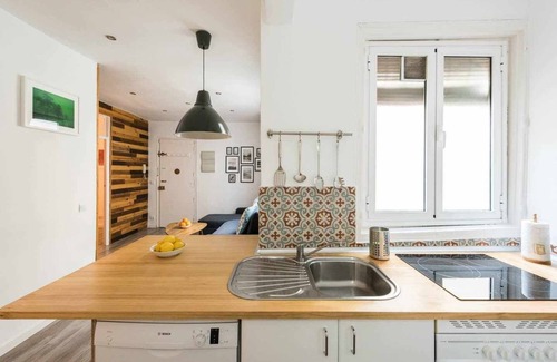 Sol Apartment | Apartamento con A/C y Wifi 600mb en el Centro