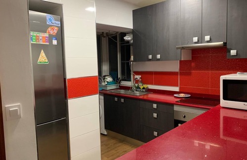 Jaen Condo | Apartamento con Aparcamiento, en un Sitio Tranquilo de Jaén