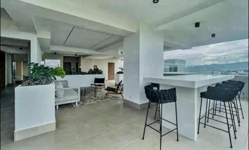 Zona 10 Apartment | Apartamento con Piscina de 2 habitaciones Edificio Brunelo Ciudad de Guatemala, Céntrico