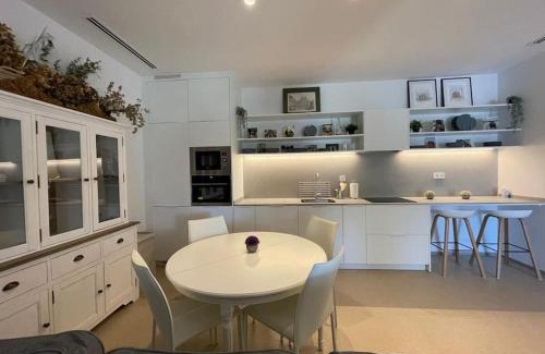 El Brillante Apartment | Apartamento con jardín y piscina en Córdoba