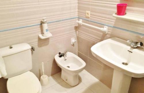 Grau i Platja Apartment | Apartamento con piscina y garaje a 5min andando de la playa SOLO FAMILIAS o PAREJAS Numero de licencia turistica VT-48722-V
