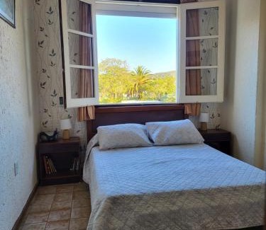 Piriapolis Apartment | Apartamento con Terraza y Parrillero