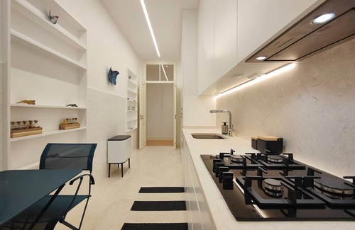 Sao Joao de Deus Apartment | Apartamento Histórico com Muito Charme e Jardim, a 5m do Saldanha