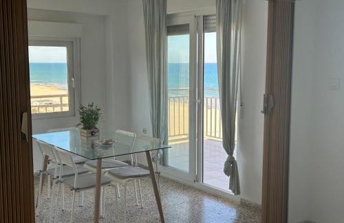 Grau i Platja Apartment | Apartamento las Sirenas