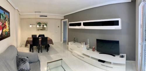 Canet de Berenguer Apartment | Apartamento Nuevo con Gran Terraza y Wifi en Canet