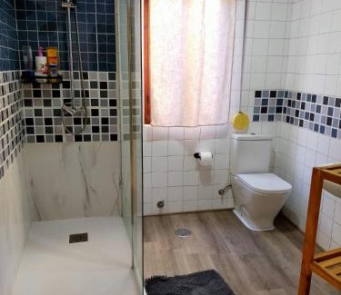 Astorga Apartment | Apartamento Shenzhen en Astorga Camino de Santiago Cochera bicis