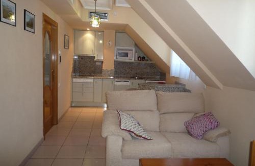Ainsa Apartment | Apartamentos Edificio Aguilas
