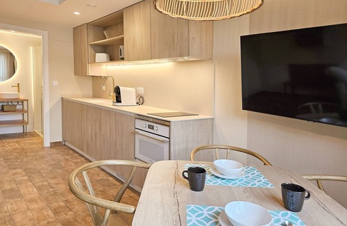 Ciutat de les Arts i les Ciencies Apartment | APARTAMENTOS LAS CIENCIAS STUDIO Q. Wi-Fi + Parking + Aire Acondicionado
