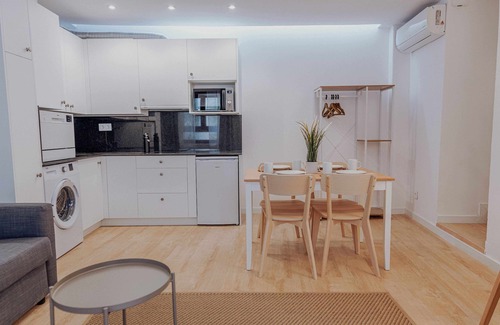 Alquezar Apartment | Apartamentos Fuendebaños, Bajos