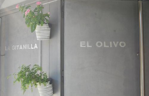 Cercadilla-Medina Azahara Apartment | Apartamentos Los Jardines& Parking