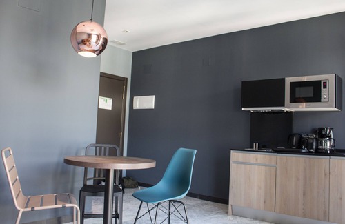 Ensanche Centro Apartment | Apartamentos NONO by Charming Stay