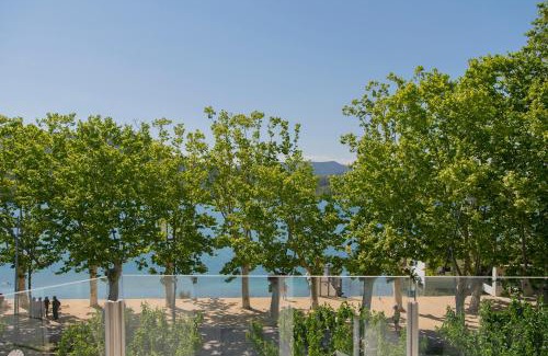 Banyoles Apartment | APARTAMENTS LA CARPA
