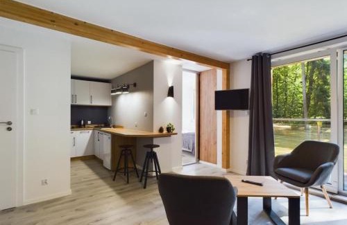 Cieplice Apartment | Apartamenty Dabrowka Standard - w lesie, prywatny parking, sauna, park