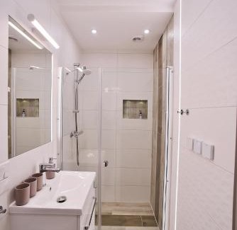 Kudowa Zdroj Apartment | Apartamenty Sjesta River blisko centrum, prywatny parking, dodatkowy bezplatny parking w centrum miasta