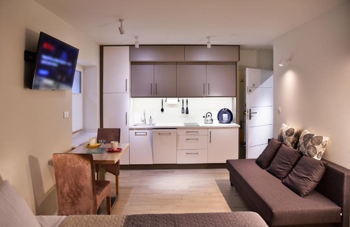 Kudowa Zdroj Apartment | Apartamenty Sjesta River blisko centrum, prywatny parking, dodatkowy bezplatny parking w centrum miasta