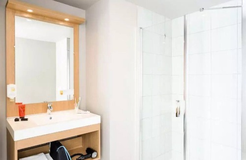 Quartier Vilmorin Apartment | Aparthotel Adagio access Paris Massy TGV station - 2 rooms 4 people