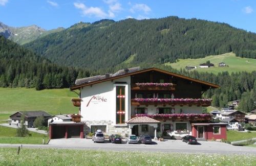 Kartitsch Apartment | Aparthotel Garni Monte