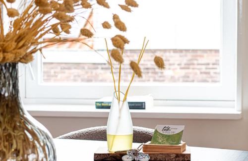 Alkmaar Apartment | ApartHotel Trendy by Urban Home Stay