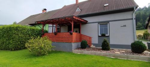 Usti nad Orlici Apartment | Apartmán pod lesem