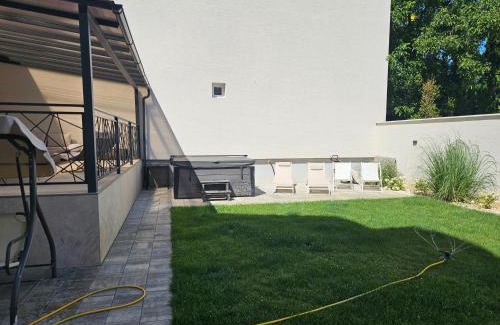 Piestany Apartment | Apartmán VAJANA Exclusiv & Jacuzzi