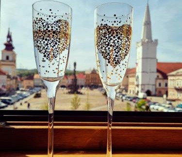 Kadan Apartment | Apartmány Etenia