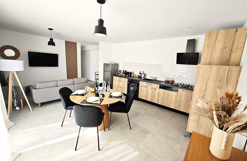 Santa-Reparata-di-Balagna Apartment | Apartment A Santa* sleeps 4, pool, gym, games 10min from beaches