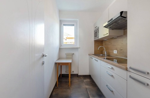 Termeno Sulla Strada del Vino Apartment | Apartment 'Viertelgraun' with Mountain View, Shared Terrace and Wi-Fi