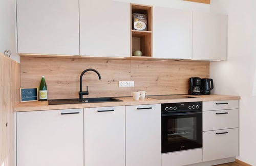 Tramin Apartment | Apartment 'Katherina' with Mountain View, Shared Pool and Wi-Fi