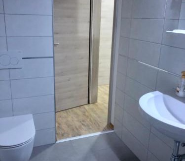 Radovljica Apartment | Apartma Linhartov trg