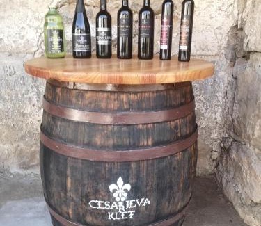 Sezana Apartment | Apartma pri Cesarjevih