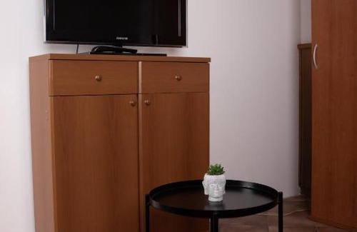 Zirovnica Apartment | Apartma-studio Ajdna