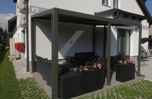 Cerknica Apartment | Apartmaji Anita