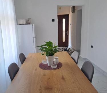 Vinkovci Apartment | Apartman elizabeta Vinkovci