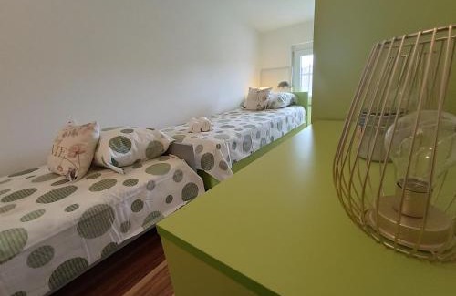 Galizana Apartment | Apartman L&V sa dvorištem i hidromasažnim bazenom