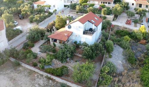 Cove Makarac (Milna) Apartment | Apartman M&M