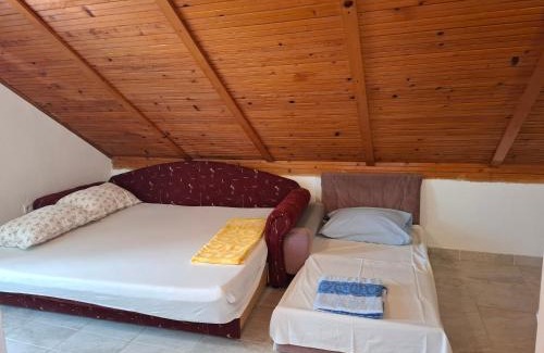 Donja Lastva Apartment | Apartman Marija Tivat 100m from the beach