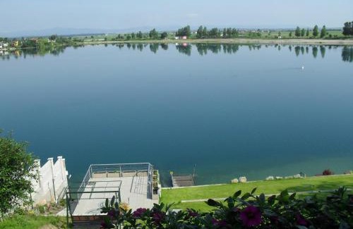 Senec Apartment | Apartman s balkónom