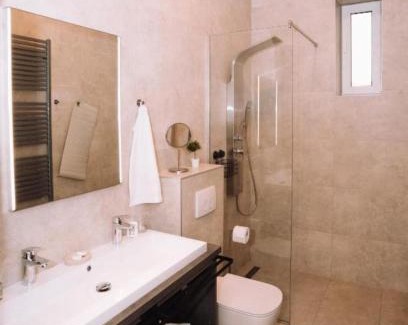 Osijek Apartment | Apartman sa jacuzzi, 2 spavace sobe, self check in