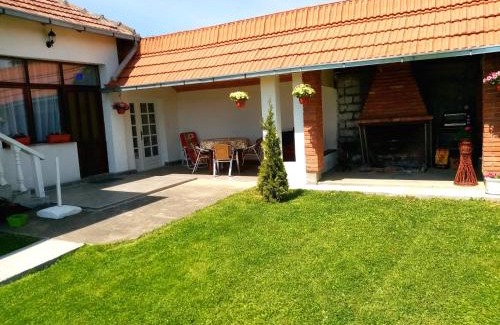 Kursumlija Apartment | Apartmani Ćosić