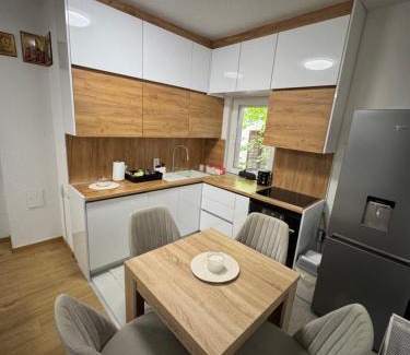Çagllavicë Apartment | Apartmani Kostić Gračanica-Kosovo