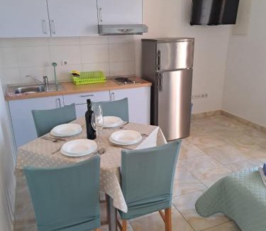 Baska Voda Apartment | Apartmani Sanda