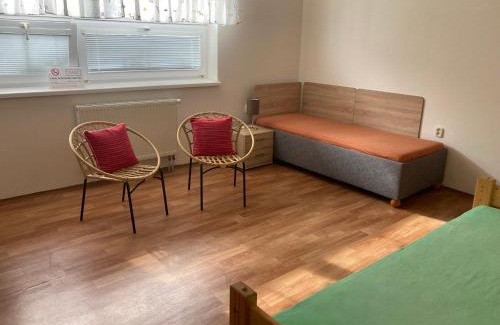 Vranov nad Toplou Apartment | Apartmanový byt v priemyselnej zóne