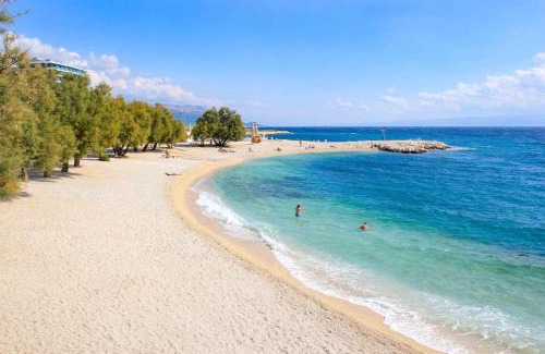 Rudine Apartment | Apartmant with Pool 8