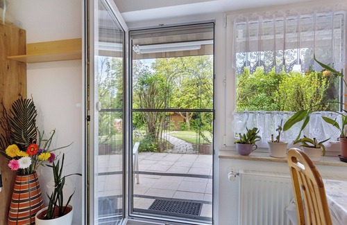 Bonndorf Apartment | Apartment 'Ilona' with Shared Terrace, Shared Garden and Wi-Fi